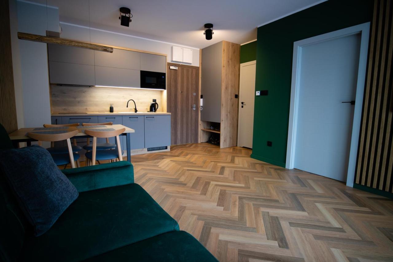 Apartamenty Good Time- Stone Hill II ชกลาร์สกา ปอเรมบา ภายนอก รูปภาพ