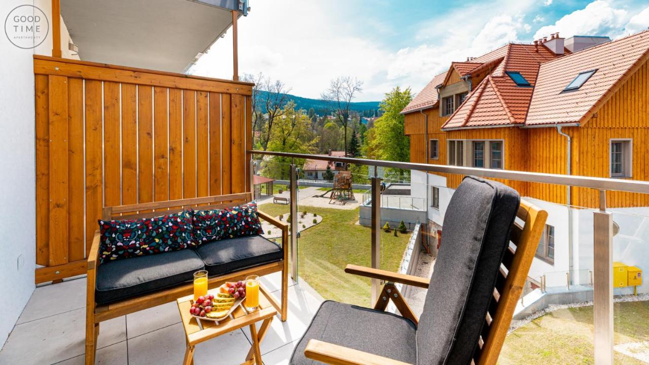Apartamenty Good Time- Stone Hill II ชกลาร์สกา ปอเรมบา ภายนอก รูปภาพ