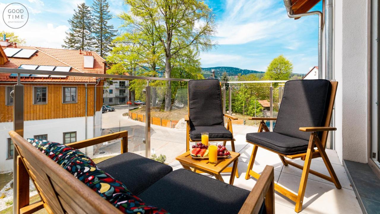 Apartamenty Good Time- Stone Hill II ชกลาร์สกา ปอเรมบา ภายนอก รูปภาพ