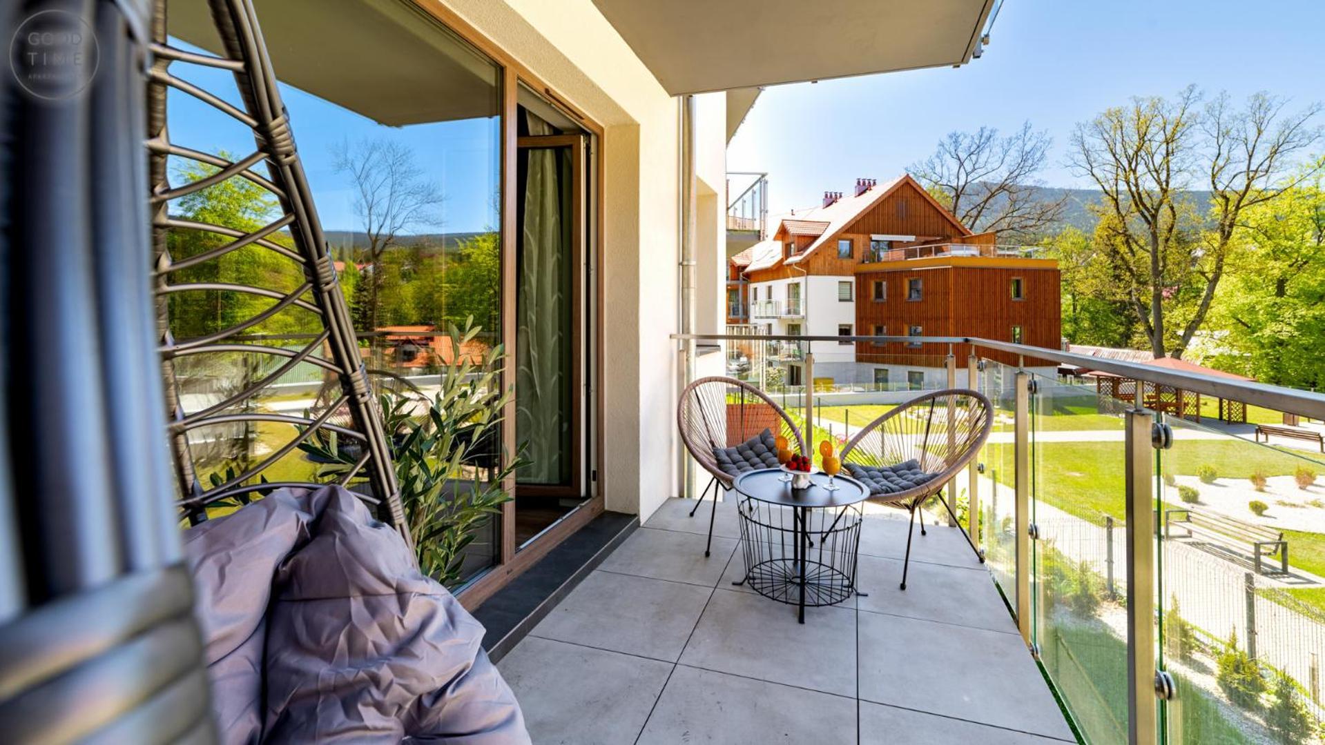 Apartamenty Good Time- Stone Hill II ชกลาร์สกา ปอเรมบา ภายนอก รูปภาพ