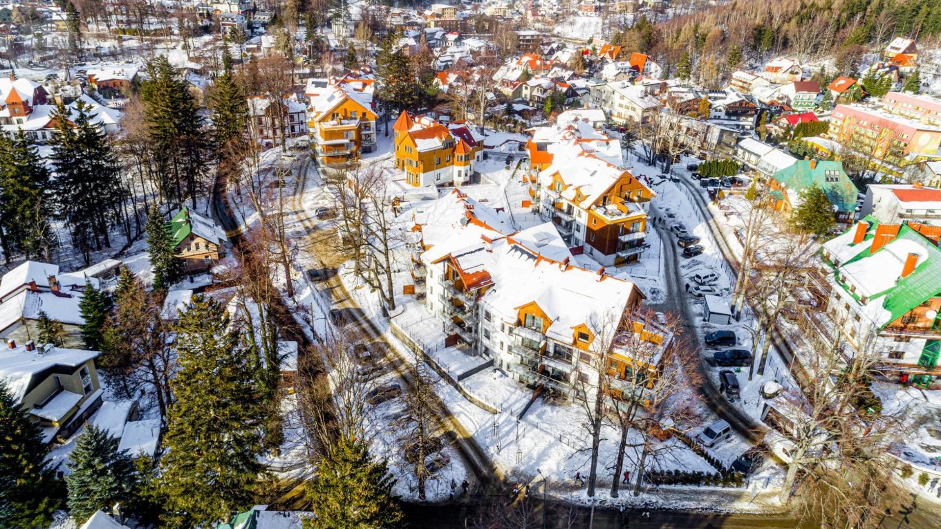Apartamenty Good Time- Stone Hill II ชกลาร์สกา ปอเรมบา ภายนอก รูปภาพ